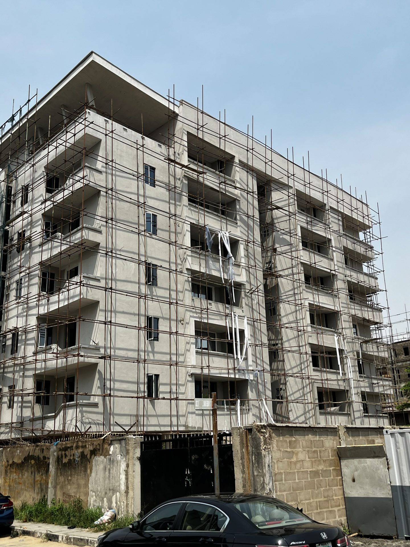 3-Bedroom Flat with BQ — Davian Court